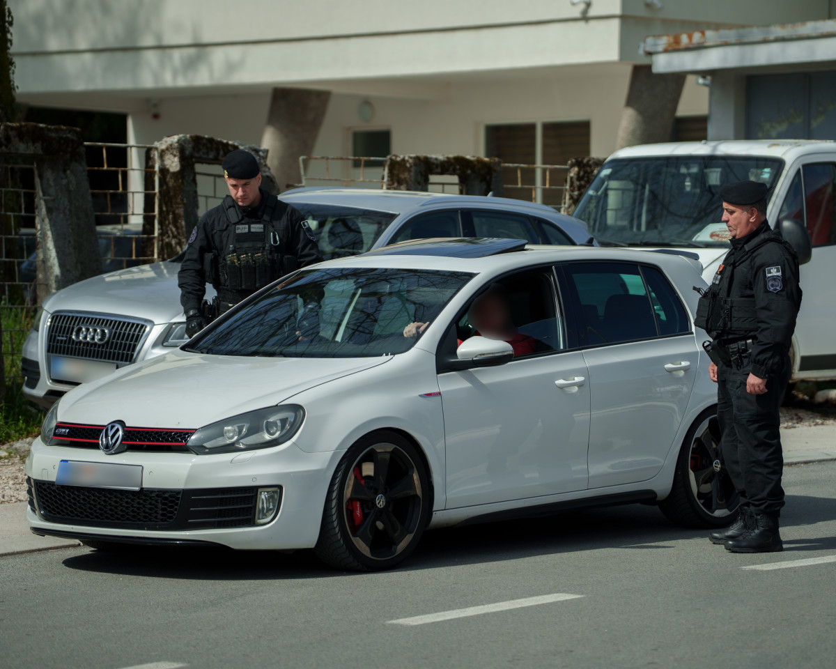 policija posebna jedinica