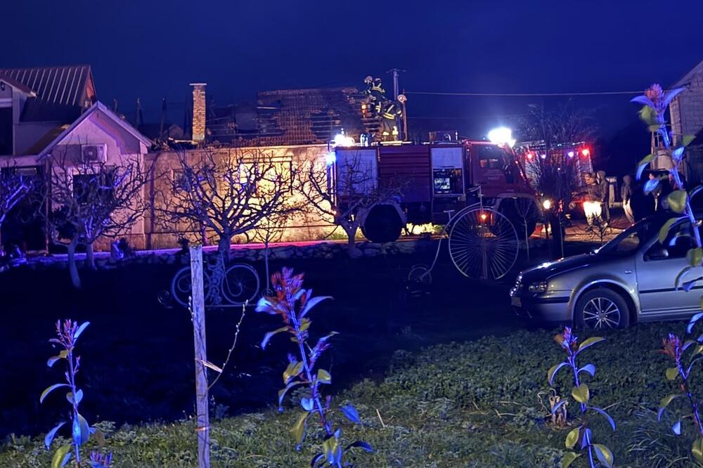 U Nikšiću gorio krov kuće