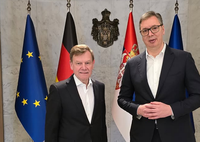 Vučić sa jednim od vodećih političara njemačkog CDU-a: Realno shvatimo promjene koje se dešavaju na globalnom nivou!