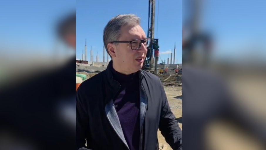 Vučić: Ne damo Srbiju, ne damo Kosjerić!Živjela Srbija