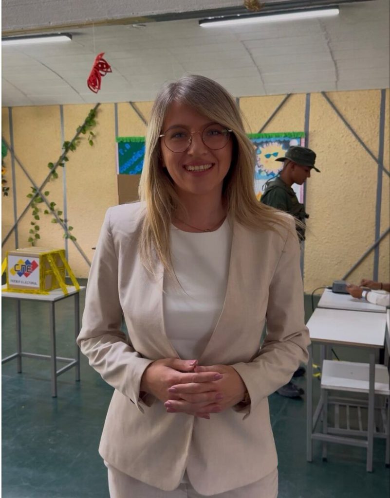 „Parlamentarni izbori u Venecueli: Pobjeda Madurove koalicije, Srbija među posmatračima“
