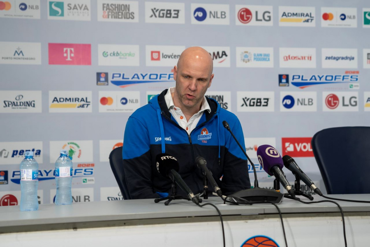 Andrej Žakelj 1