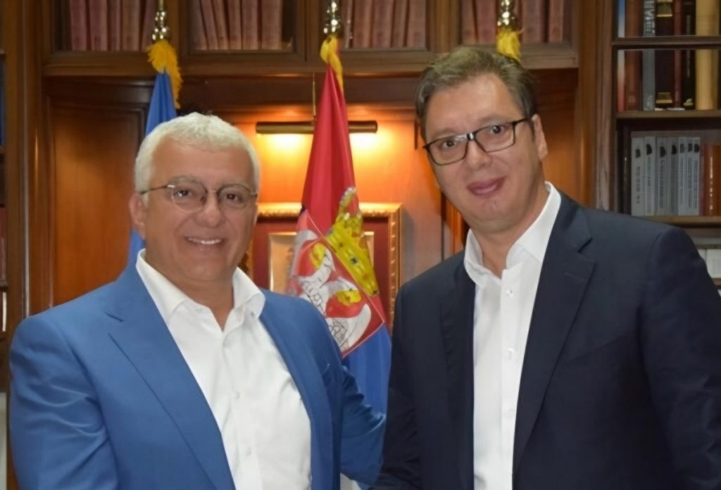 Mandić poželio Vučiću brz oporavak: Ne mogu da zaboravim bratski i ljudski odnos predsjednika Srbije kada sam prije pet godina hitno operisan na VMA