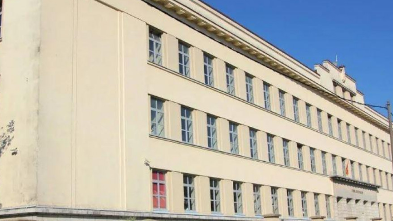 Cetinje: Lažna dojava o bombi u zgradi gimnazije