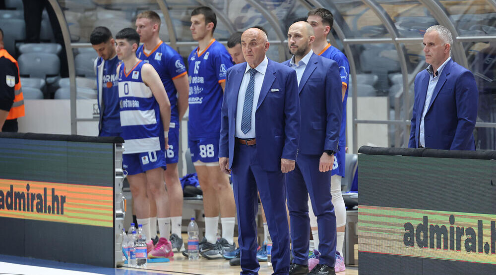 Mornar završava sezonu, čeka se odluka da li ostaje u ligi