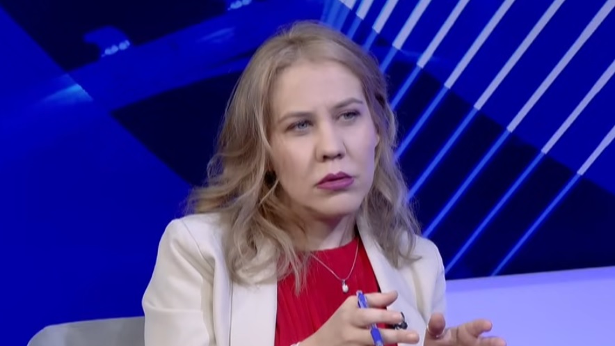 Bratić: Priča se da su neki poslanici DPS-a tražili da im se pošalju fotografije lične karte kraj glasačkog listića