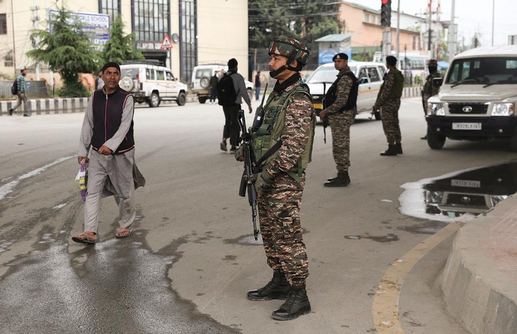 U Pakistanu ubijeno pet policajaca