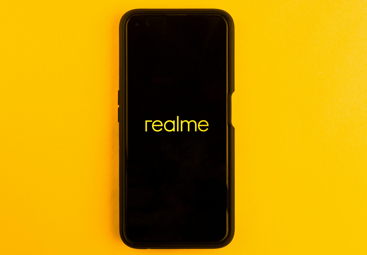 realme