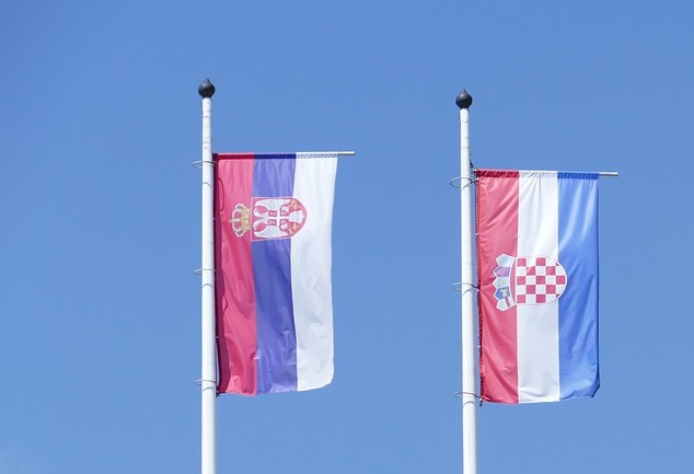 Index ponovo ponižava Srbiju: „Sadomazo orgija Beograda i Moskve“, „uplakana djevojčica u ćošku“
