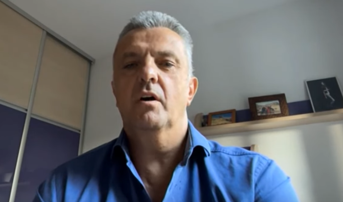 Kad izgubiš moć, pozdraviš se i sa razumom: Prodao ih Šolak, a obijaju pragove po Briselu da se žale na Vučića!