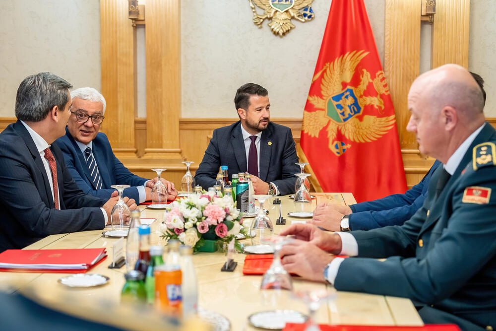 Počela sjednica Odbora za bezbjednost i odbranu: Razmatraju predlog o razrješenju brigadnog generala Zorana Lazarevića