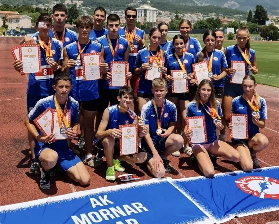 Roćenović i Đuranovićeva najbolji juniori