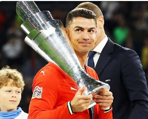 Ronaldo: Neću završiti igračku karijeru dok ne postignem 1.000 golova
