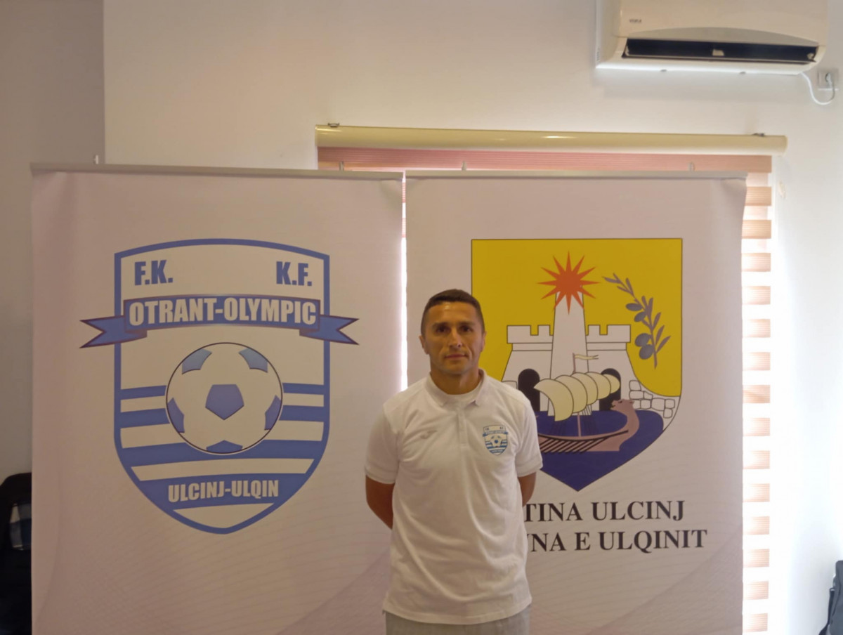Nedeljko Vlahović