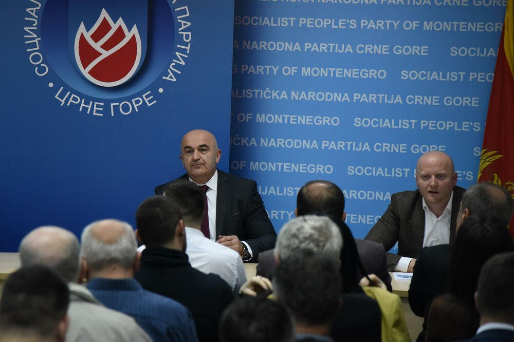 Nastavljaju se trzavice u SNP-u: Joković predložio raspuštanje hercegnovskog odbora i odstranjivanje Radisava Nikića iz GO