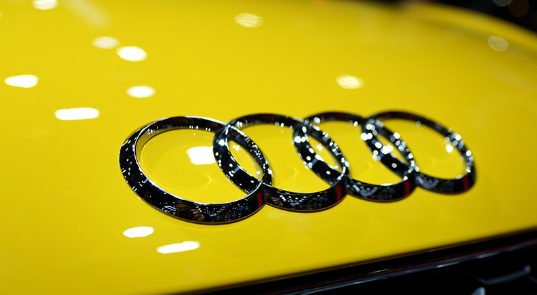 Audi se predomislio, praviće benzince još deset godina