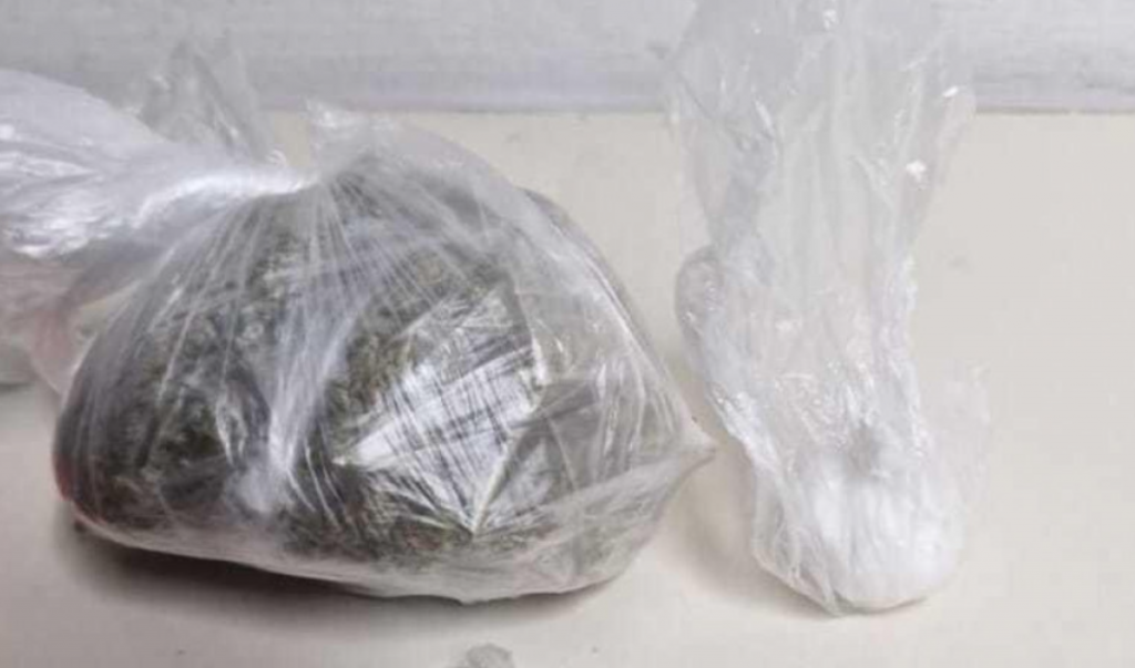U Budvi uhapšen državljanin BiH: Bježao policiji, pronađeni kokain i marihuana