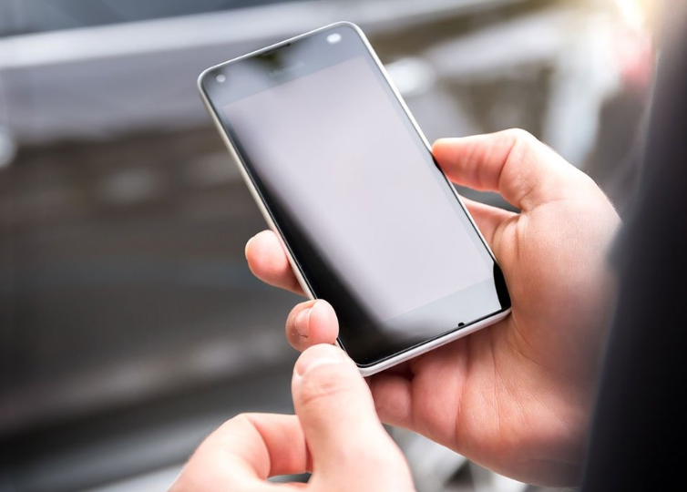 Tri znaka da vam je telefon „mrtav“