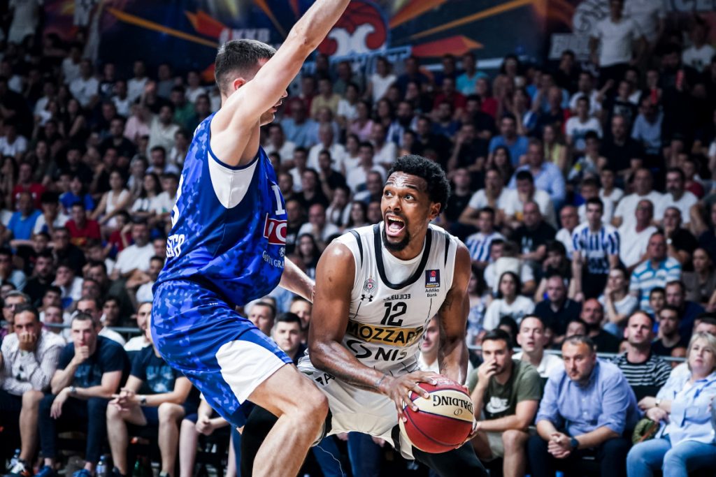 Partizan se izvukao iz minus osam, 38 sekundi do kraja meča i napravio brejk u Morači