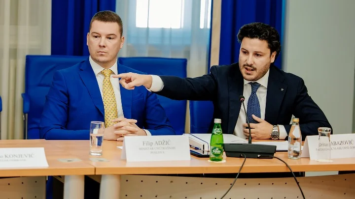 Abazovićev „dječački san“ ponovo pred ASK-om: Sud srušio odluku o putu u Emirate