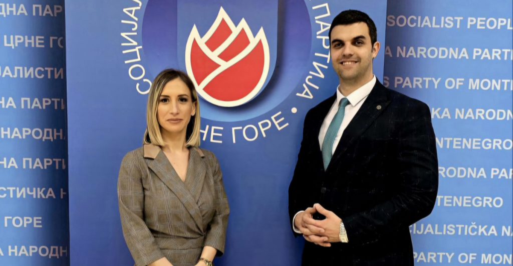 Poslanici SNP-a Prekiću: Znamo da ti nije lako – braniti mafiju, ali izabrao si stranu!