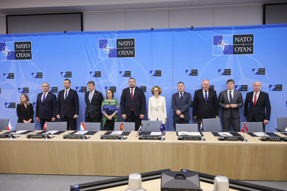 Kod koga postoji politička volja da umjesto škola, bolnica, pozorišta… novac „baca“ za NATO odbranu od imaginarnog neprijatelja?