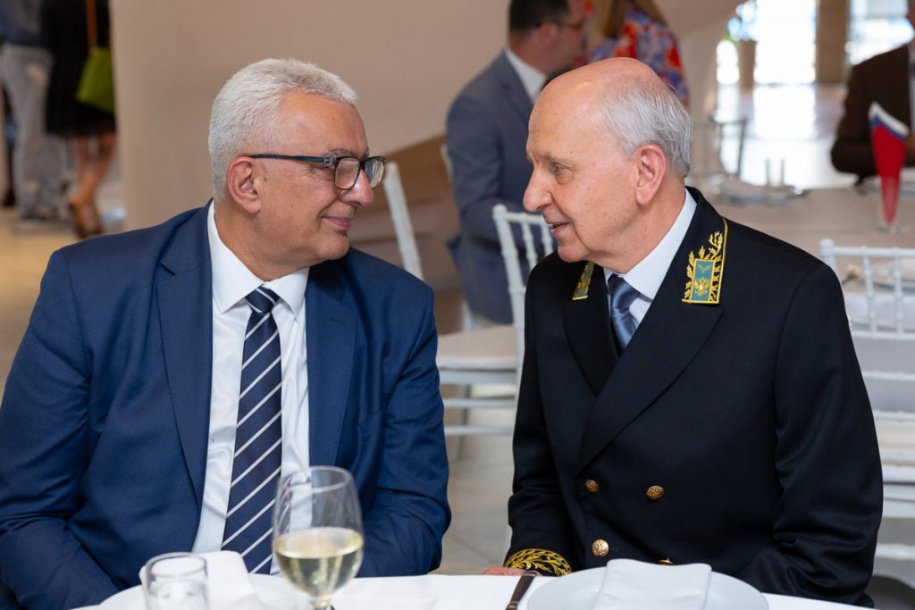 Mandić prisustvovao prijemu povodom Dana Rusije: Istorijske veze Crne Gore i Rusije utemeljene na zajedničkoj prošlosti i duhovnoj bliskosti