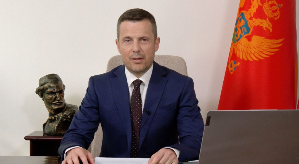 saša mujović