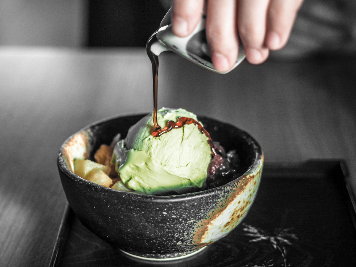pexels-jerchung-2156698