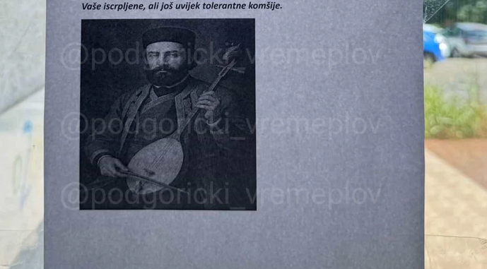 Zanimljiva poruka osvanula u Siti kvartu komšiji guslaru: Cijenimo posvećenost očuvanju strasti prema guslarskoj umjetnosti ali molimo da svoje epske večernje koncerte premjestite u termin koji ne kida živce