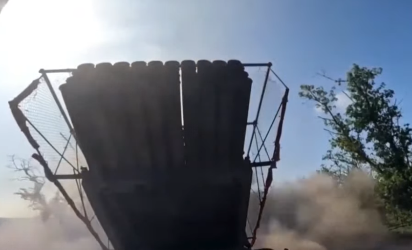 Rusija oborila tri vođene avio-bombe, uništena dva aviona