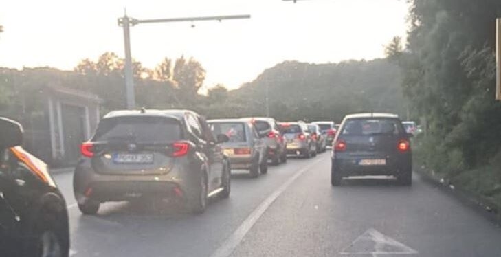 Apel mladim vozačima da vozilima upravljalju odgovorno i vožnju prilagode uslovima na putu