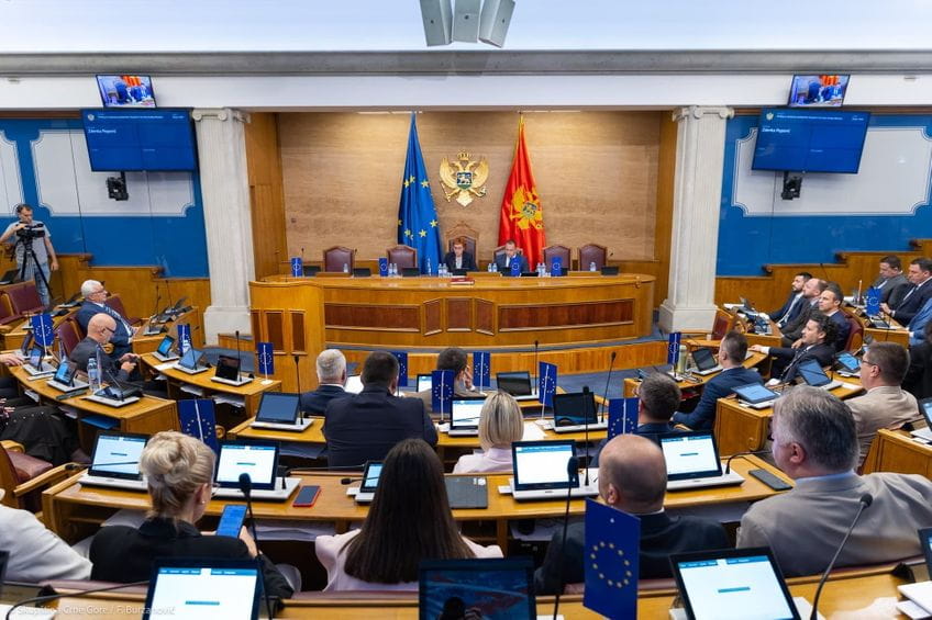 ZAVJET SKROMNOSTI, ŠTA TO BI?