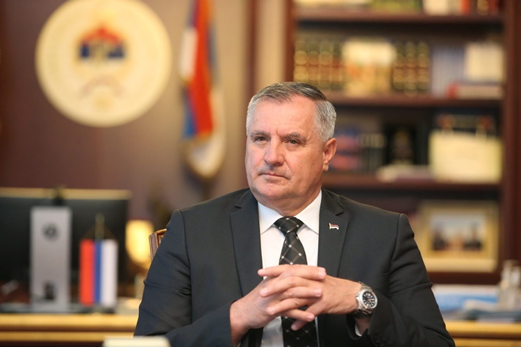 Višković: Ono što se u Hrvatskoj slavi kao pobjeda, za srpski narod je duboka rana i dan tuge