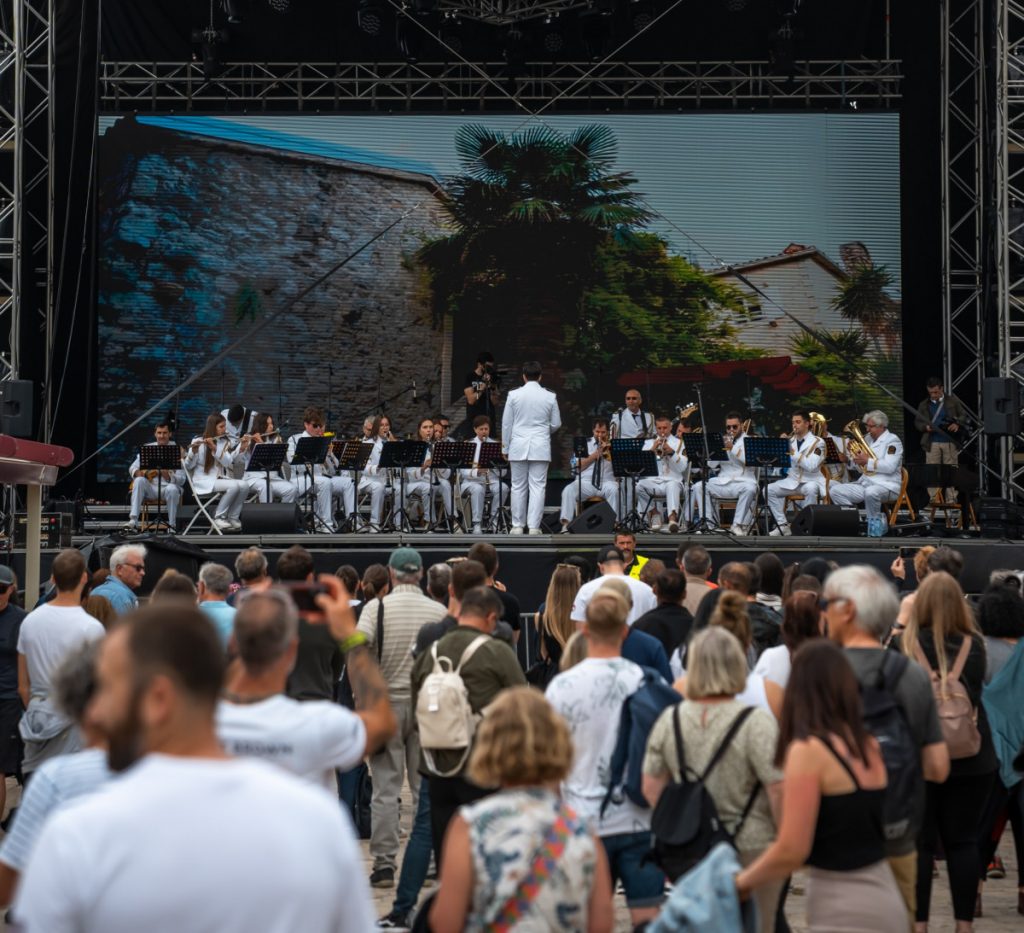 Dva sjajna koncerta – jedno veče! Budva vas ove subote poziva da uživate u kvalitetnoj muzici