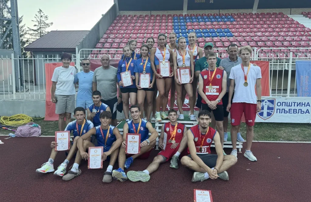 Pešić i Drobnjak najuspješniji prvog dana