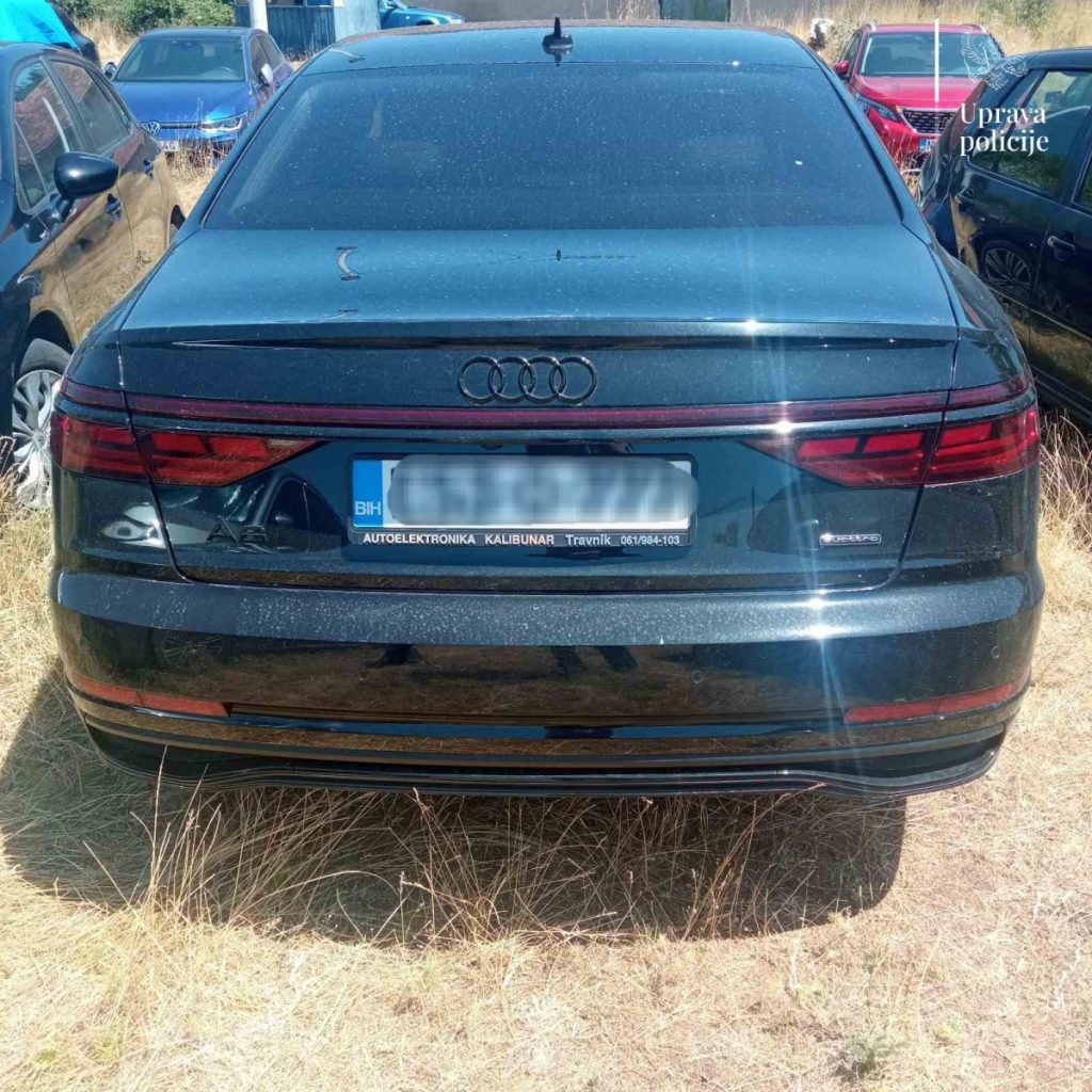 Bosanac sa Audijem uhapšen na granici: Za vozilom bila raspisana međunarodna potraga