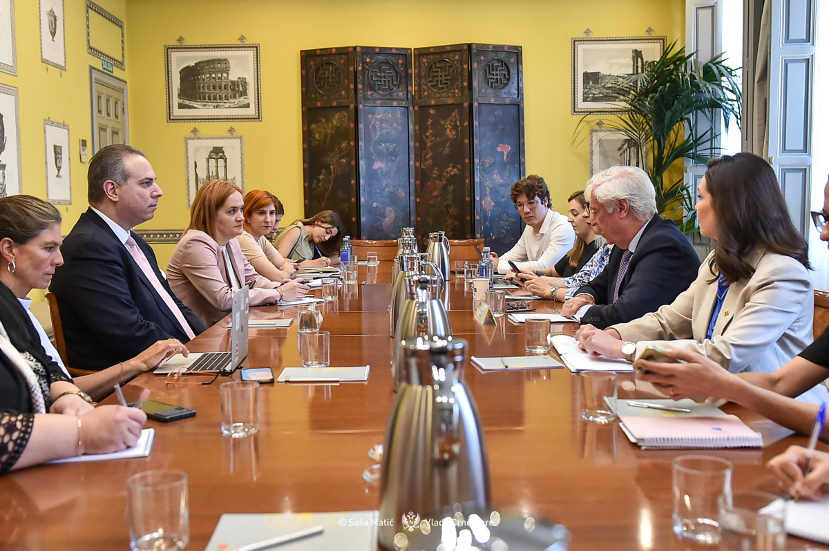 Filip Ivanović posjetio Kraljevski institut Elcano (2)