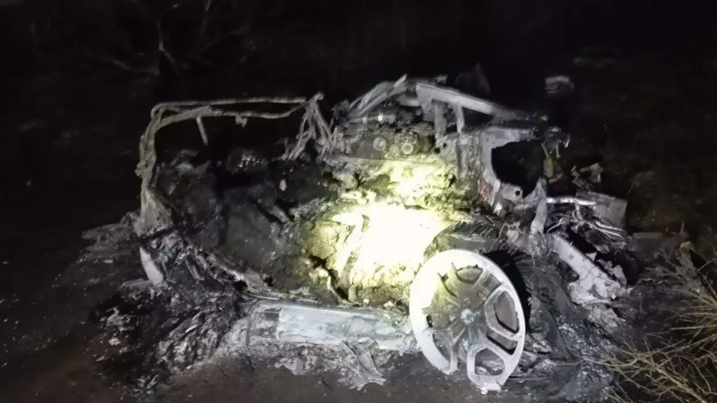 Jeziva scena kraj puta: Evo kako izgleda auto u kome je Žota poginuo sa bratom (VIDEO)