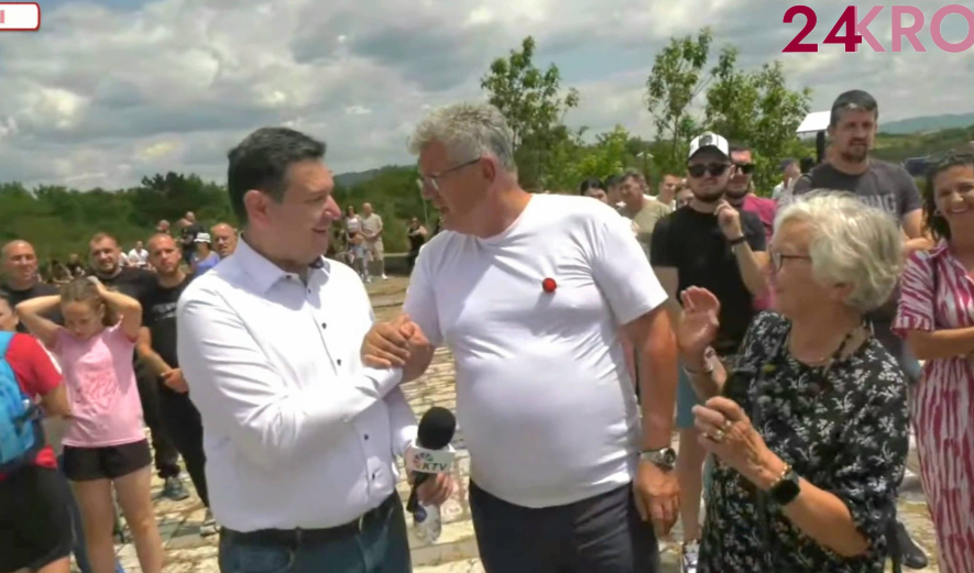 (VIDEO) Ekskluzivno: Kovačević iz Bemaksa na Gazimestanu, u prvim redovima kliče Kosovu