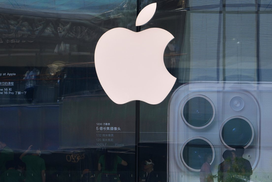 Prvi preklopni iPhone sklapa kockice: Proizvodna linija spremna