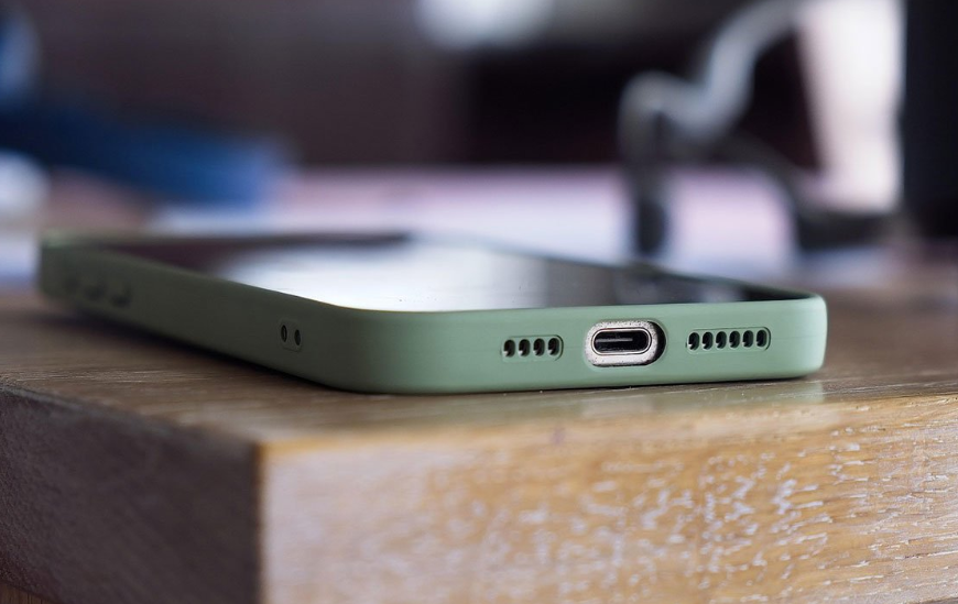 iPhone 17 Air dolazi u „jedva plavoj“ boji?