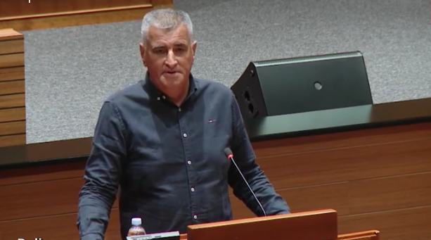 Ustaški pozdrav opet u hrvatskom Saboru: Bulj govor završio sa „za dom spremni“