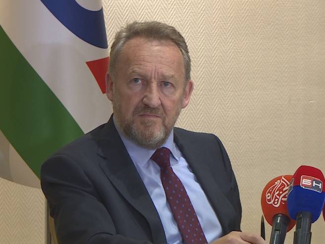 Bakir Izetbegović potvrdio kandidaturu za Predsjedništvo BiH