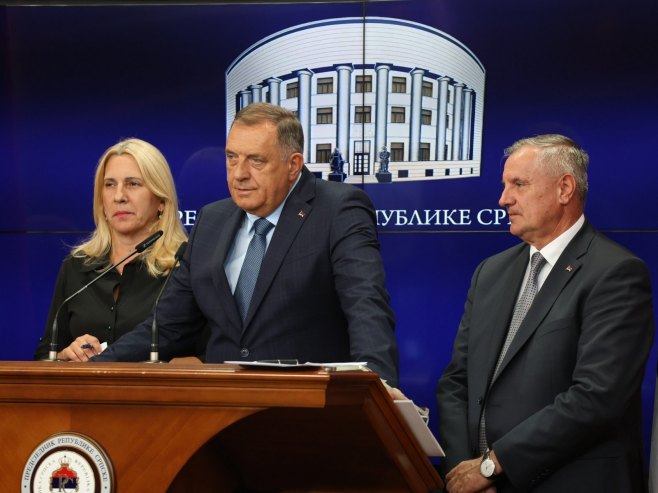 Dodik: Šmit ruši BiH, to je krah evropske politike