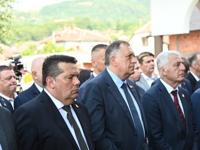 Dodik: Sjećanjem na nastradale u Podrinju i Birču nećemo dozvoliti da ih još jednom ubiju (VIDEO)