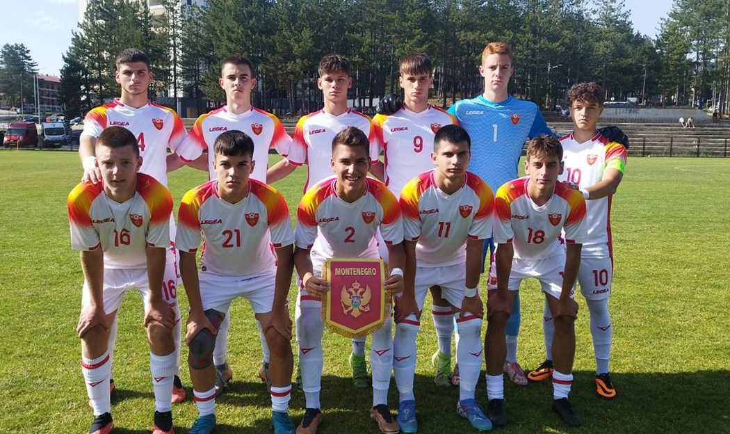 kadetska fudbalska reprezentacija crne gore