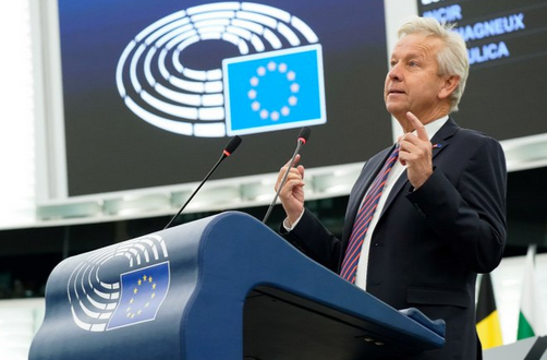 Lopatka: EU parlament uklonio UAE sa liste zemalja visokog rizika