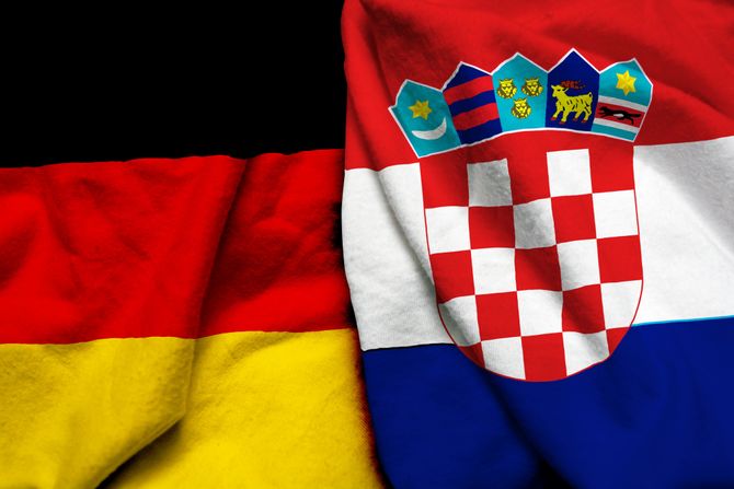 Muzika proustaška, firma njemačka: Ko organizuje Tompsonov koncert