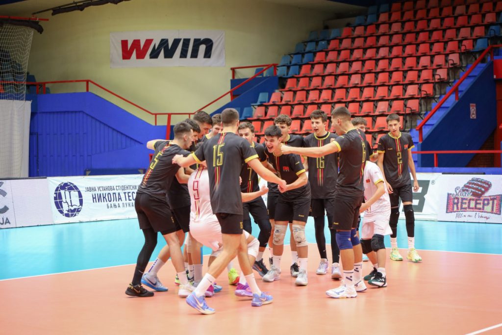Kadeti deklasirali Grčku i ostali u igri za polufinale Balkanskog prvenstva